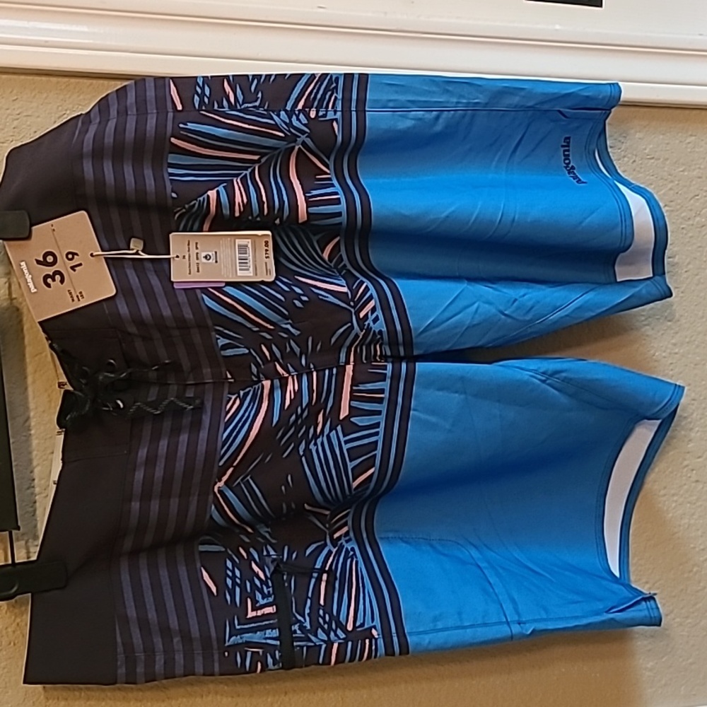 PATAGONIA STRETCH PLANING BOARDSHORTS - 19 INCH MEN'S - NWT!!